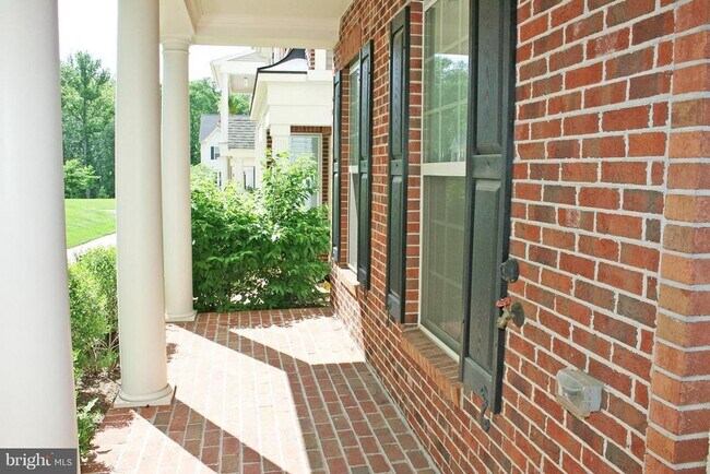 Building Photo - 12609 Horseshoe Bend Cir