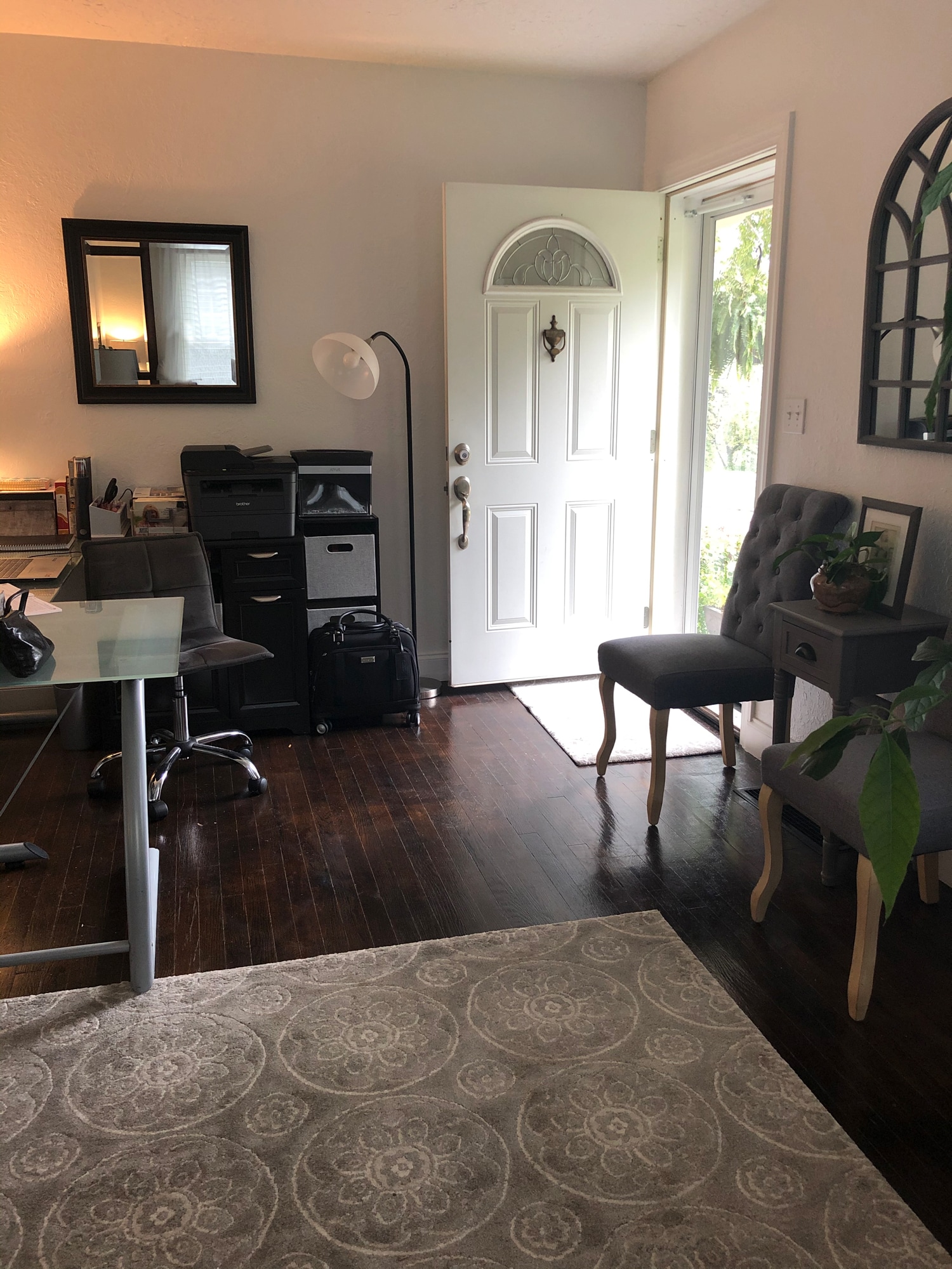 Building Photo - 608 Jackson St