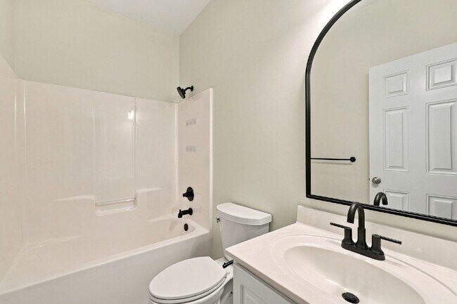 Building Photo - 51 McMichael Dr