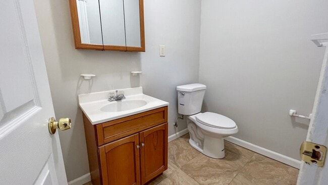 Building Photo - Remodeled Single Family House