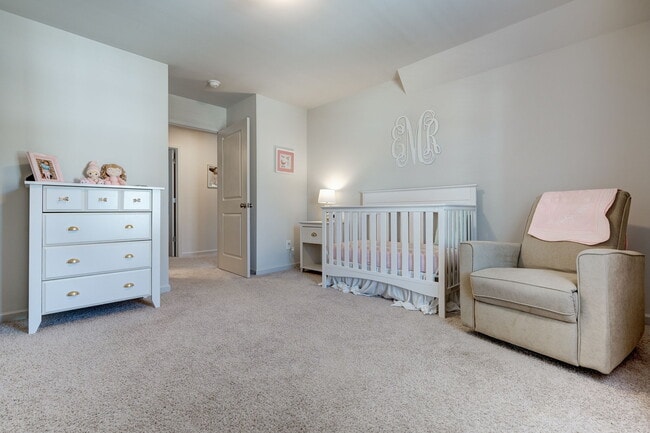 Building Photo - 2134 Springfield Dr