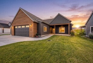 Building Photo - 2759 Paniolo Pl