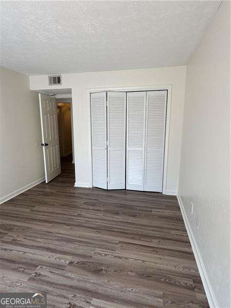 Building Photo - 728 Hanover Ln SE