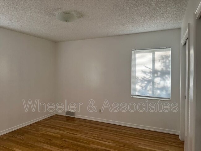 Building Photo - 938 Bel Mar Dr