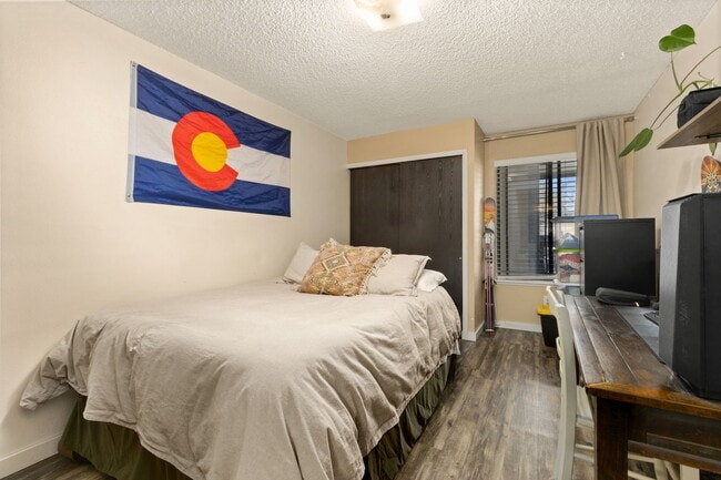 Building Photo - 1118 City Park Ave