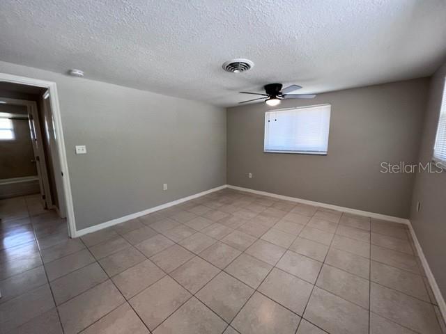 Building Photo - 424 Vannell St
