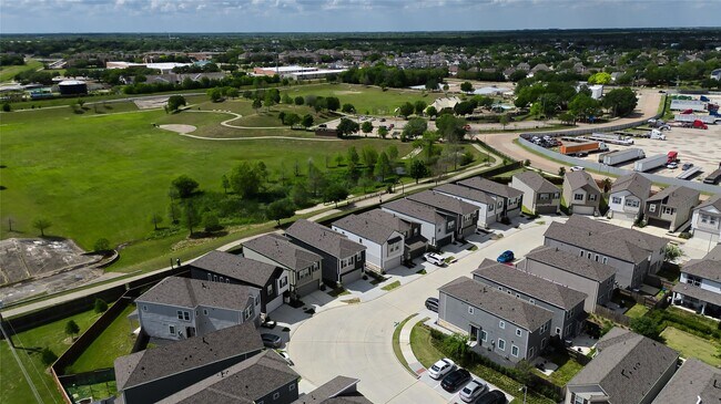 Building Photo - 3830 Singing Coast Path