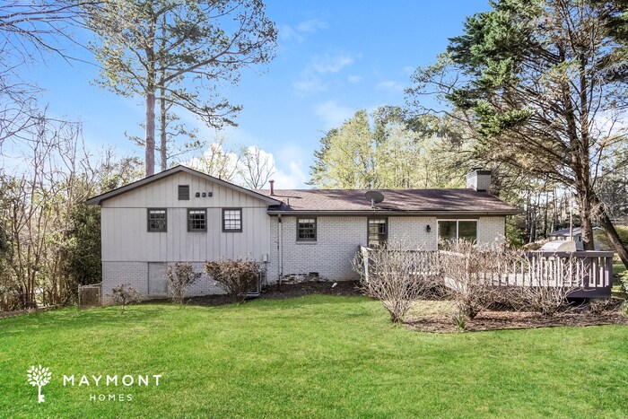 Building Photo - 513 Hemlock Dr