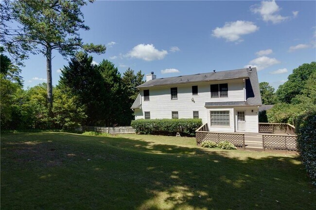 Building Photo - 2890 Carrollton Ct