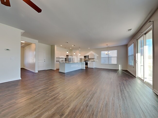 Building Photo - 103 Westover Dr