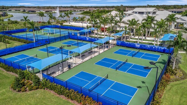 Building Photo - Del Webb Bayview Home, Active 55+ Communit...