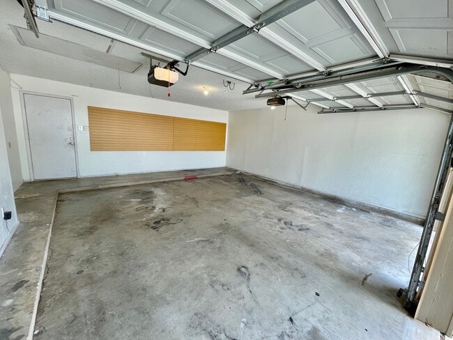 Building Photo - 5726 64th St