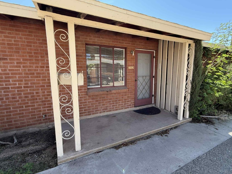 Building Photo - 3569 E 3rd St