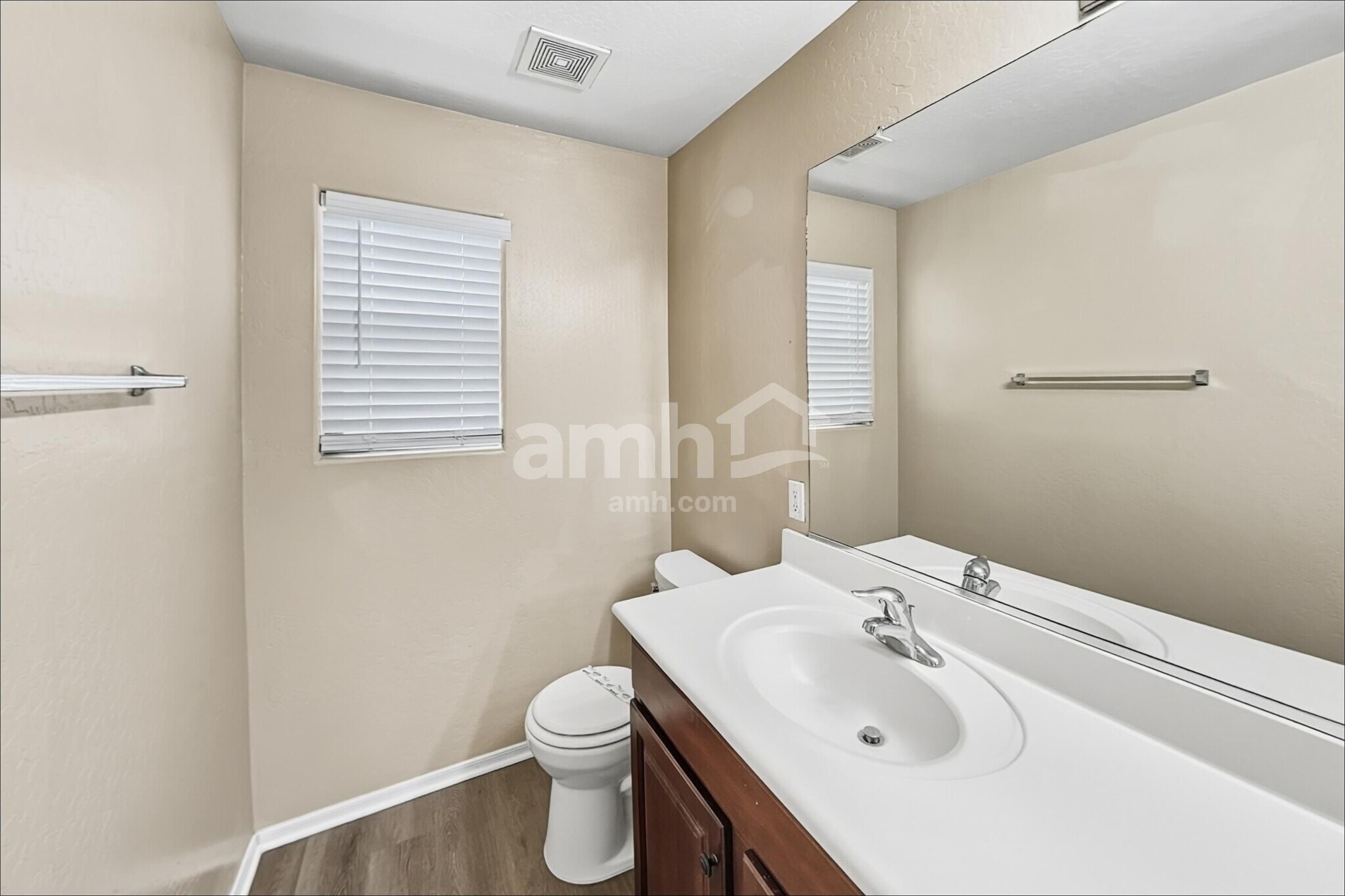 Building Photo - 2982 S 256th Dr