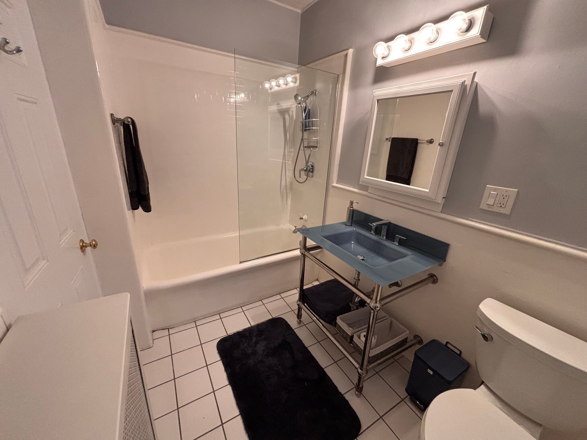 Master Bath - 642 W Bittersweet Pl