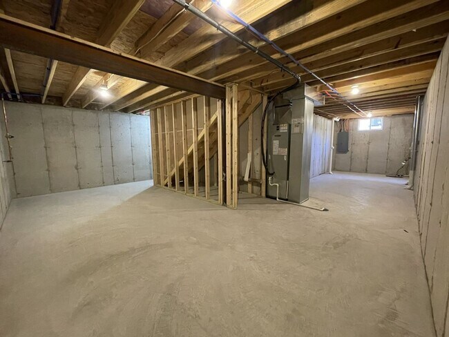 Building Photo - BRAND NEW!! 3 Bed 2.5 Bath house JUST BUILT for rent in Winfield, MO!