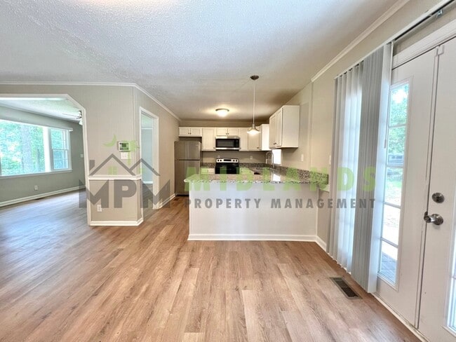 Building Photo - 202 Partridge Dr