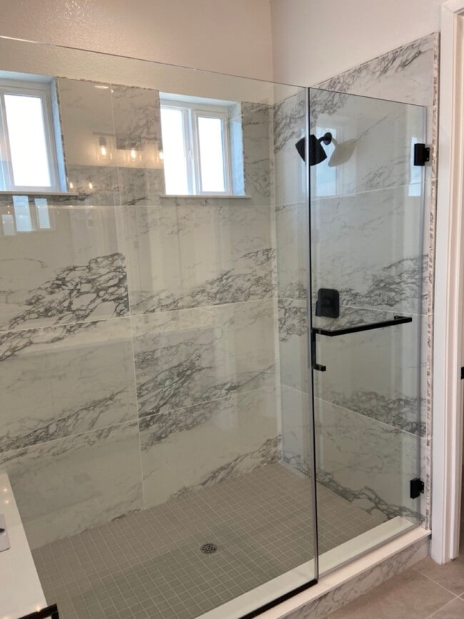 Building Photo - 23 Grey Whale Ct