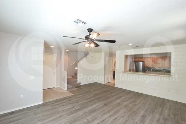 Building Photo - 5750 S Ladyslipper Pl