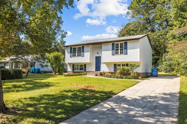 Building Photo - 7120 Clear Crossing Ln