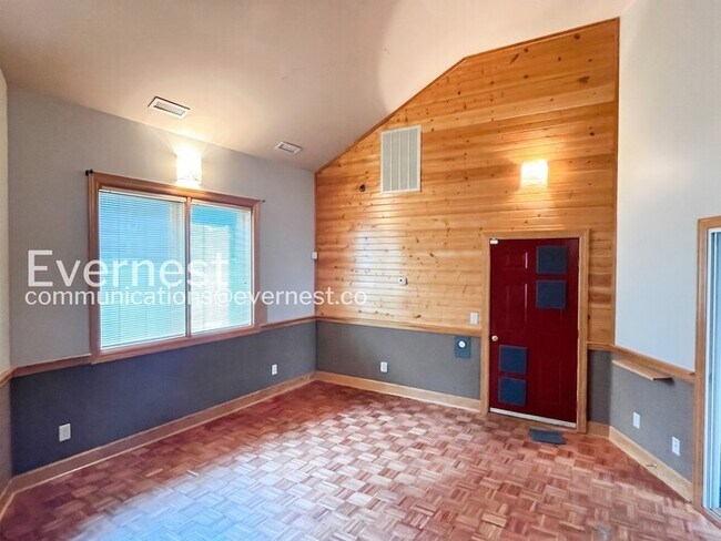 Building Photo - 109 Mayfair Rd