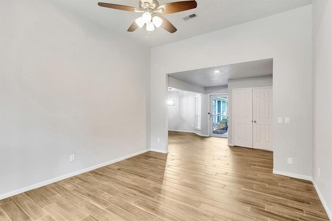 Building Photo - 15 White Bark Pl