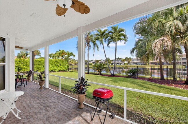 Building Photo - 19548 Estuary Dr
