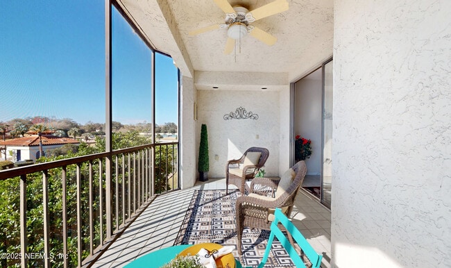 Building Photo - 3820 La Vista Cir