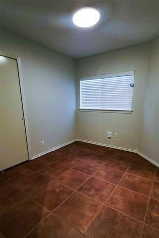 Building Photo - 12802 Modena Trail
