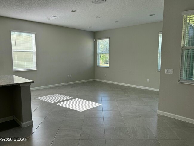 Building Photo - 899 Attitude Ave