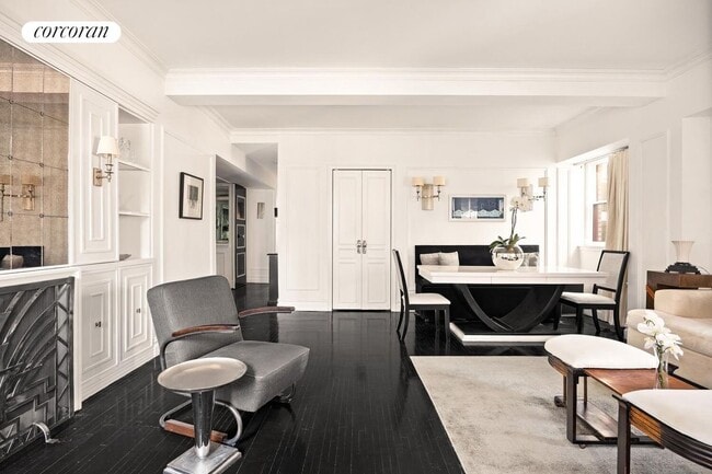 Building Photo - 40-44 E 61st St