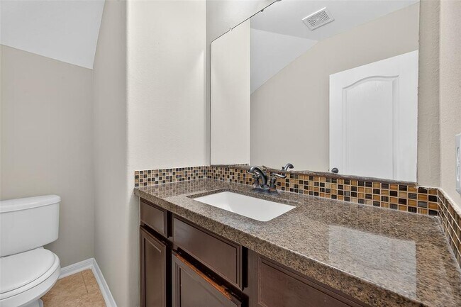 Building Photo - 603 Whitney Oaks Ln