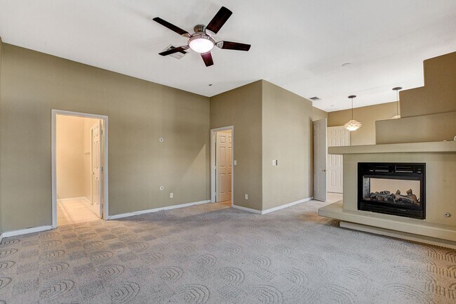Building Photo - Luxury 5-Bedroom Guard-Gated Home with Pool, Spa & 3 En-Suite Bedrooms