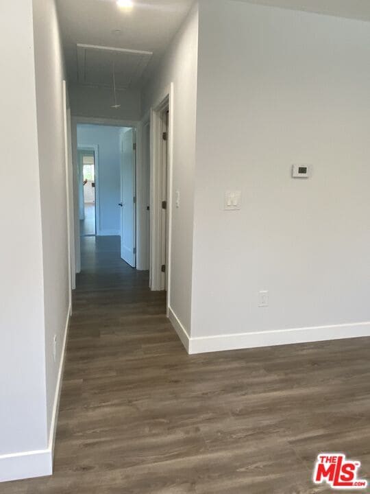 Building Photo - 6204 1/2 Mayfield Ave