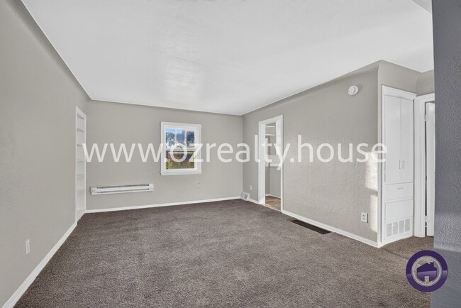 Building Photo - 1263 Crestwood Rd