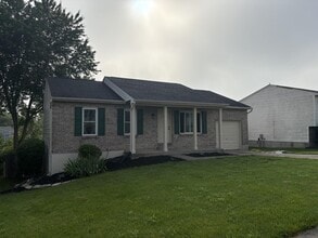 Building Photo - 4013 Hunters Green Dr