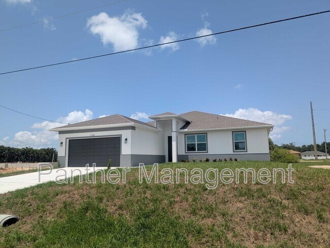 Building Photo - 1724 NW 24th Ave