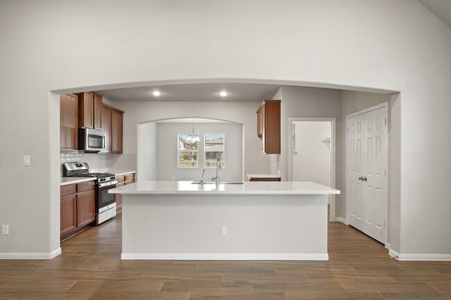 Building Photo - 6010 Kolle Dr