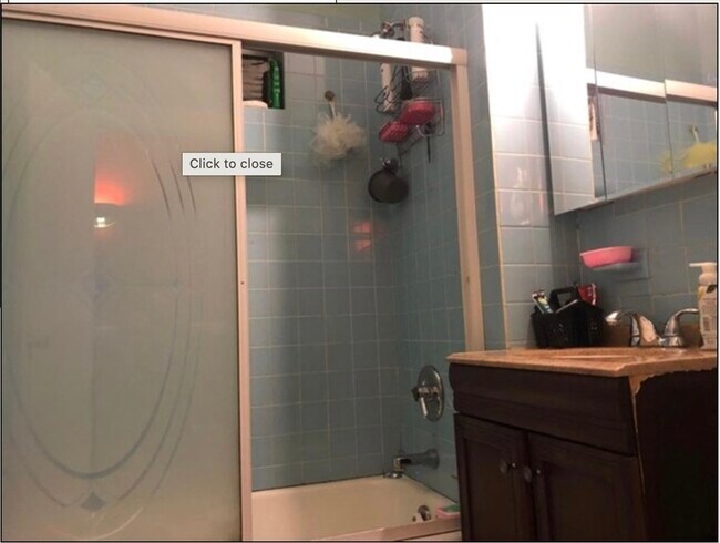 Building Photo - 121 Main St