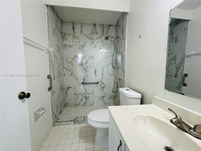 Building Photo - 7420 W 20th Ave