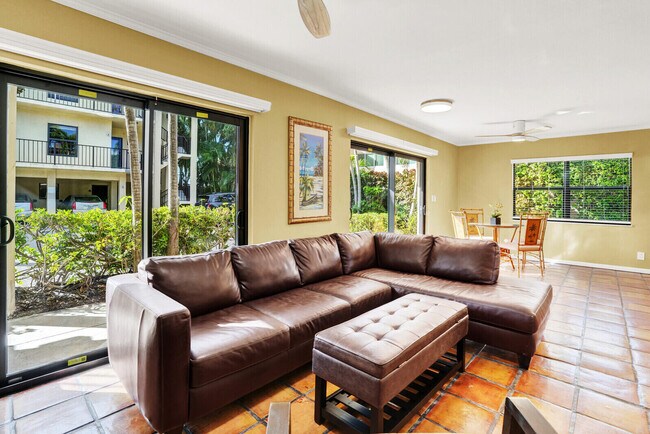 Building Photo - 300 Inlet Way