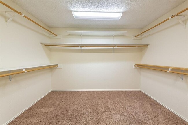 Building Photo - 8501 Fathom Cir