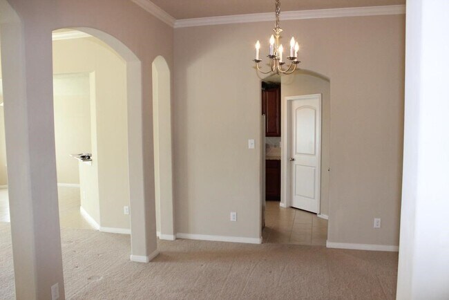 Building Photo - 2018 Arbor Gate Ct