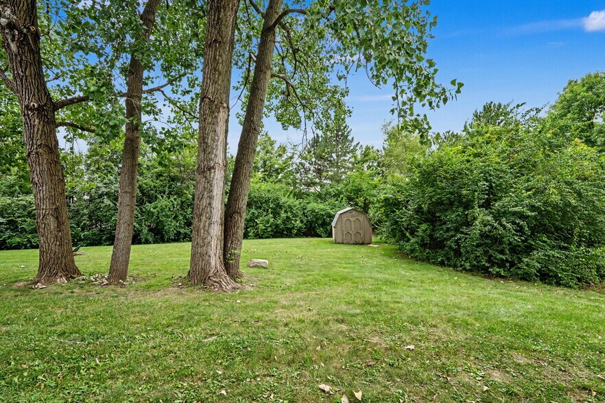 Building Photo - 7711 Brams Hill Dr