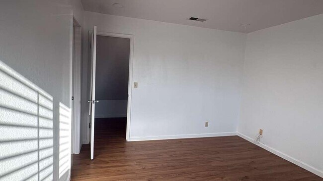 Building Photo - 101 E Portola Way