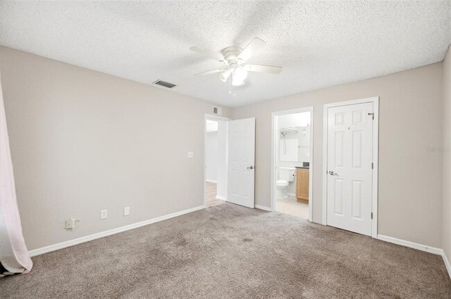 Building Photo - 3274 Haviland Ct