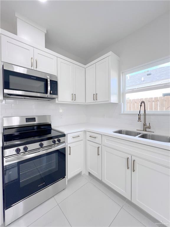 Building Photo - 24 E St