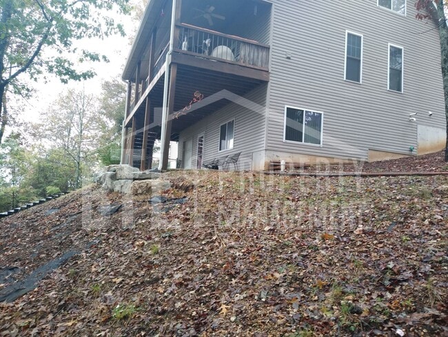 Building Photo - Fantastic Furnished 1 Bedroom Cond