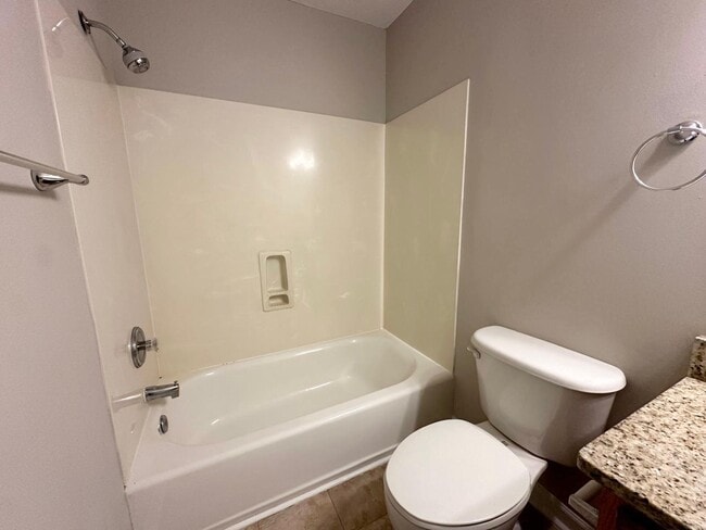 Building Photo - 3414 Summerfield Ridge Ln