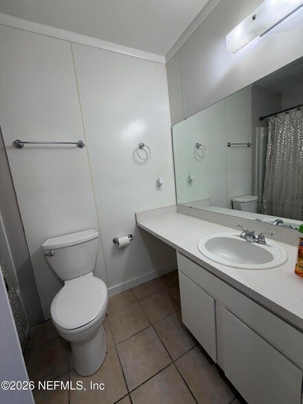 Building Photo - 396 Regency Wood Dr